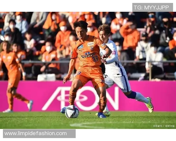 川崎前锋与清水心跳激战日职联赛场争夺荣耀与胜利