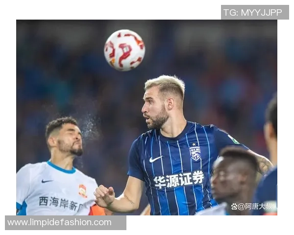 比兰尼塞主场迎战里奥阿维争夺联赛关键三分的激烈对决